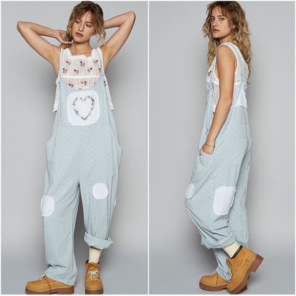 POL Floral Heart Print Pockets Overall Jumpsuit - Picture 2 of 2